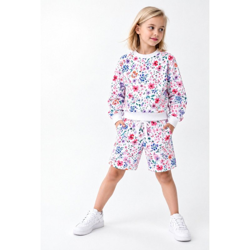 Blomstret sweat-sæt til piger med lange shorts | Tom&Lisa