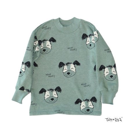 Mørk mintgrøn sweatshirt med søde hunde, lavet af blød Isoli melange i Danmark.